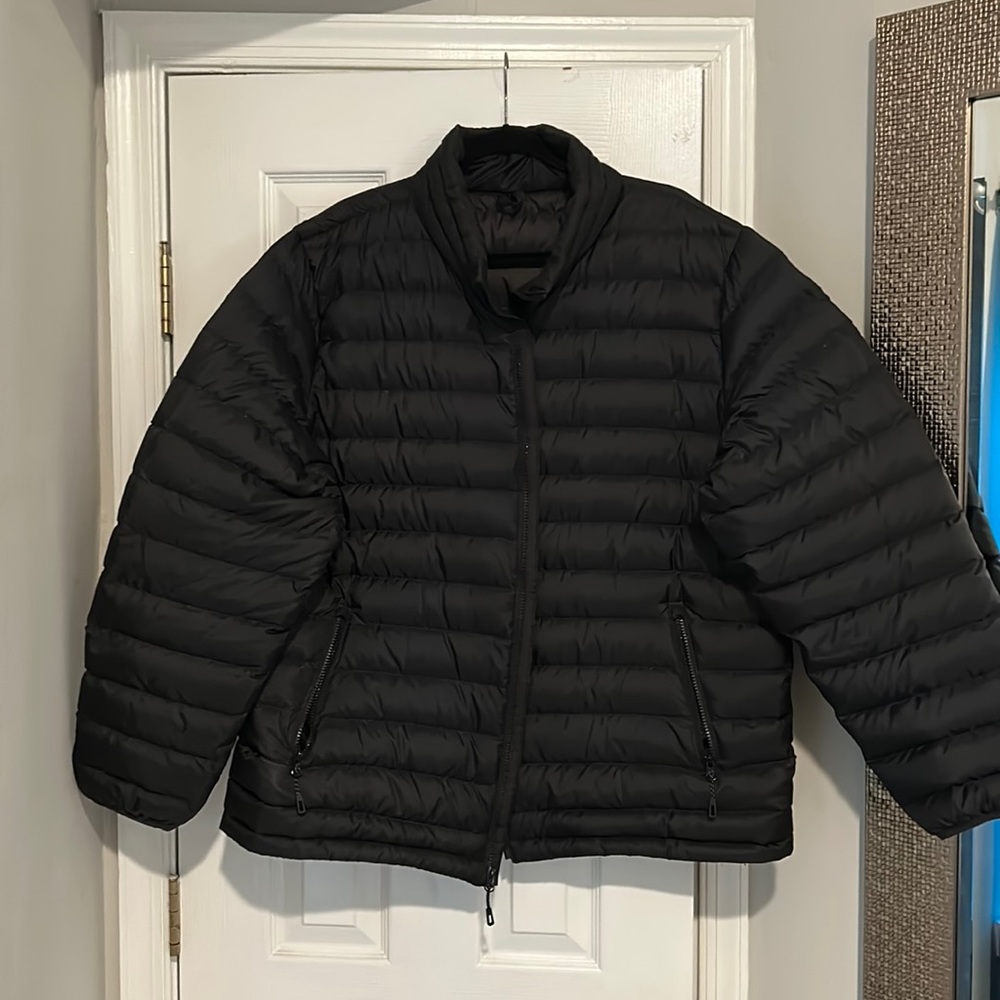 Men’s Lightweight Packable Puffer Jacket